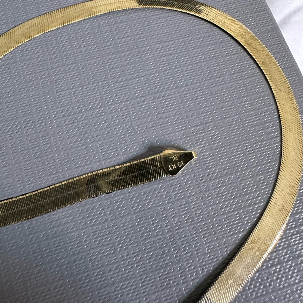 Yellow 10kgold 20 inch herringbone chain